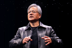 黄仁勋的“AI移平易近论”可托吗？